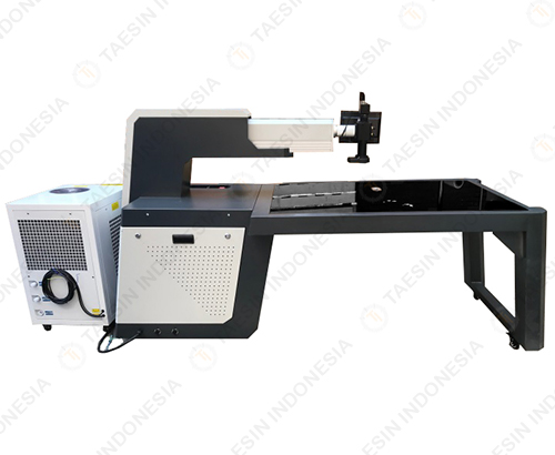 Foto Mesin YAG Laser Welding Huruf Timbul TCM 300 / 300 D PhotonTECH 1